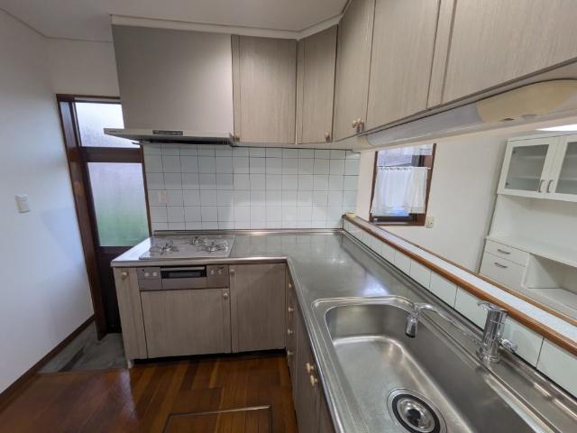 中旭が丘１丁目中古戸建 キッチン