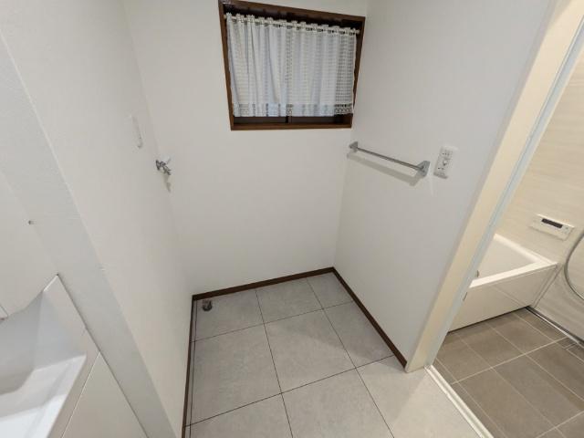 中旭が丘１丁目中古戸建 洗面
