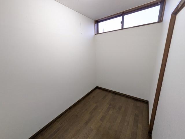中旭が丘１丁目中古戸建 収納