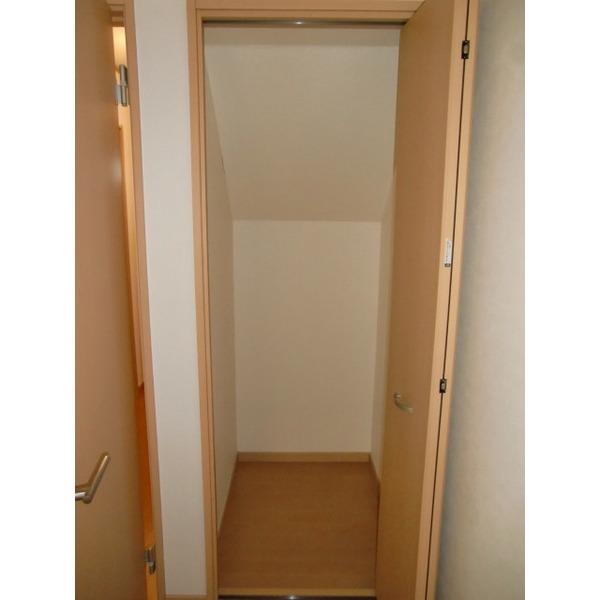 フォレストパークあすみが丘　参番館（000） 収納