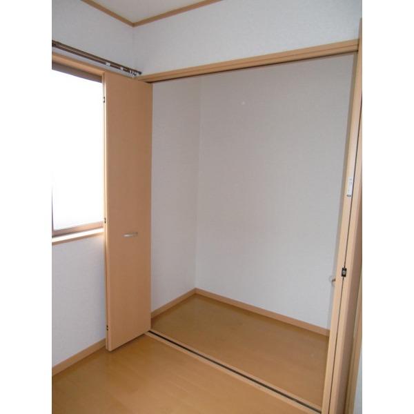 フォレストパークあすみが丘　参番館（000） 収納