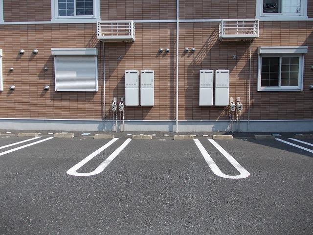 サングレイス　Ⅱ（204） 駐車場