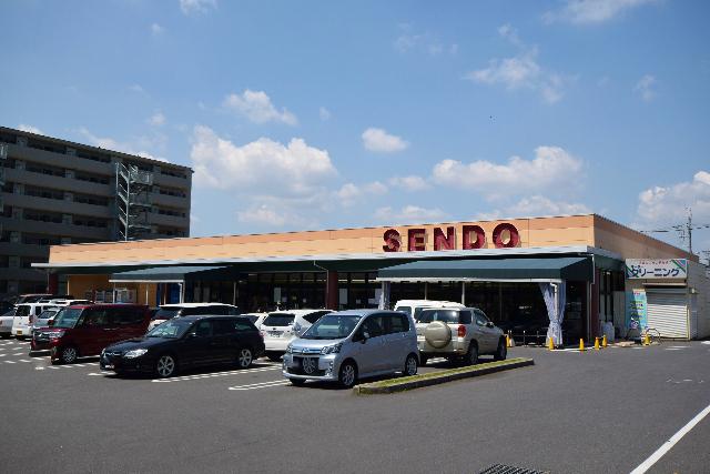 せんどう土気店：426m