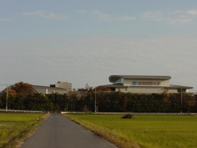 城西国際大学（学校）：1950m