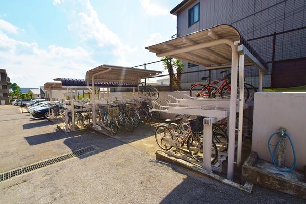 ライオンズマンション土気 エントランス