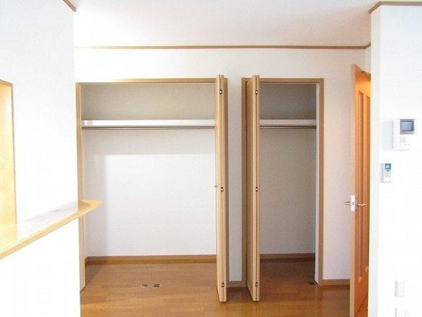 エスポワールⅠ（103） 収納