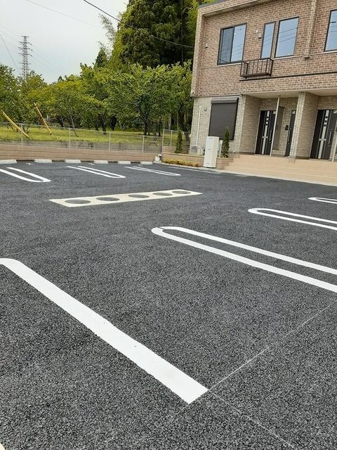 エスポワール（102） 駐車場