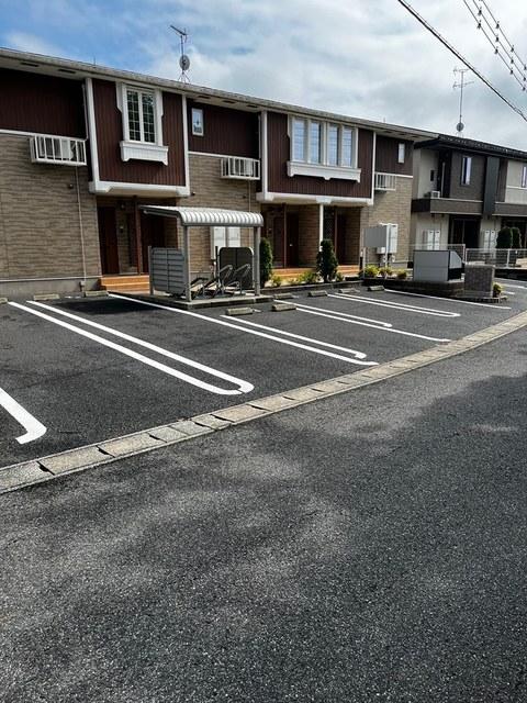 エスポワール（203） 駐車場