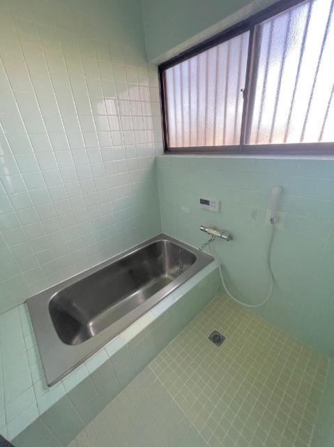 茂原市七渡一戸建 バス／シャワー
