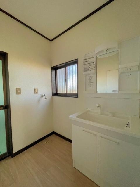 茂原市七渡一戸建 洗面