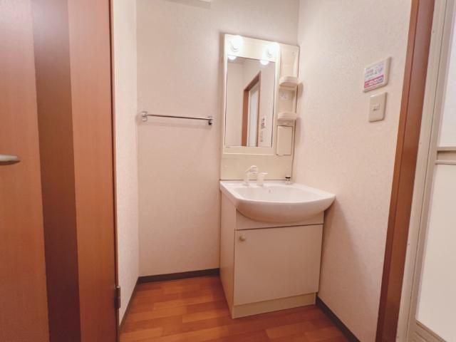 クレッシェンド 洗面