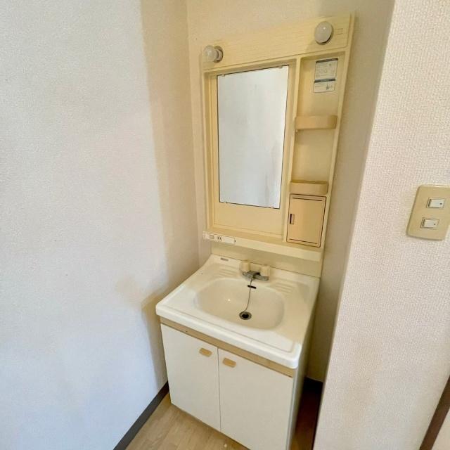 エスポワールブーロー（102） 部屋画像