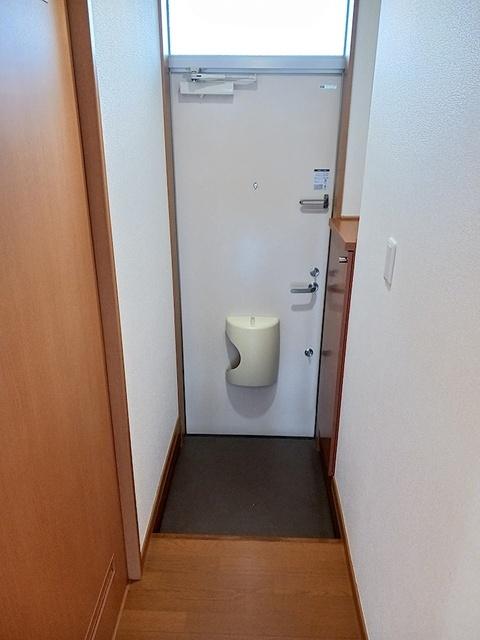 サンハイツ早野新田（105） 玄関