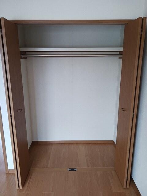 ヒルサイド・テラス（202） 収納