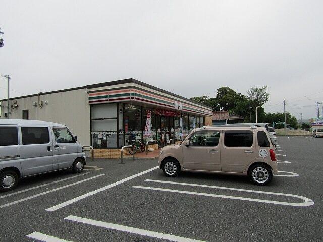 セブンイレブン茂原新小轡店：550m