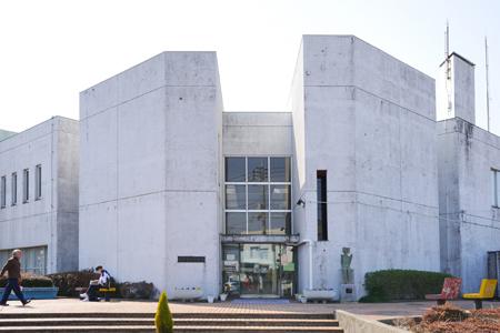 茂原市立図書館：969m