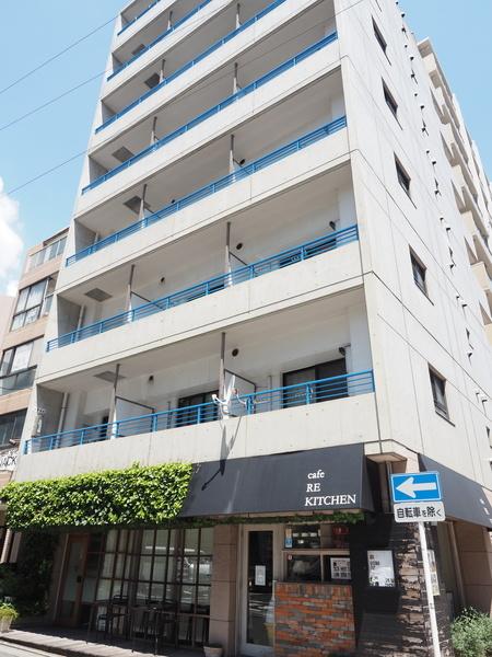 藤沢駅より徒歩3分 築22年7ヶ月 8階建の賃貸物件