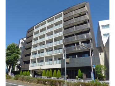 エントランスは地下1階です