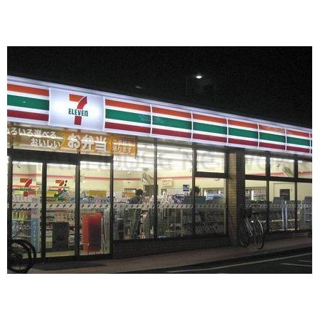 セブンイレブン横浜鶴見東寺尾3丁目店：177m