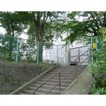 横浜市立東小学校：753m