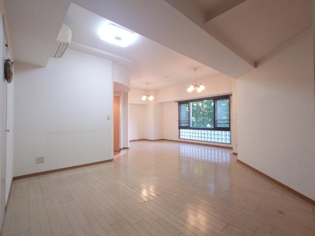 グランドステージ海岸通り 部屋画像