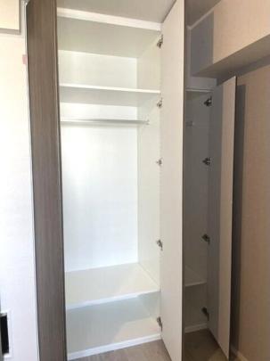 �G�A�R������