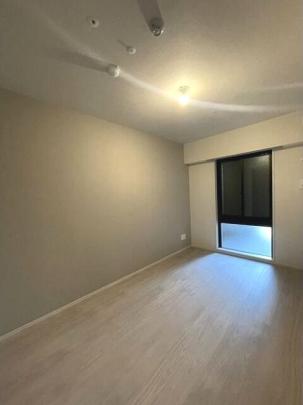 �G�A�R������