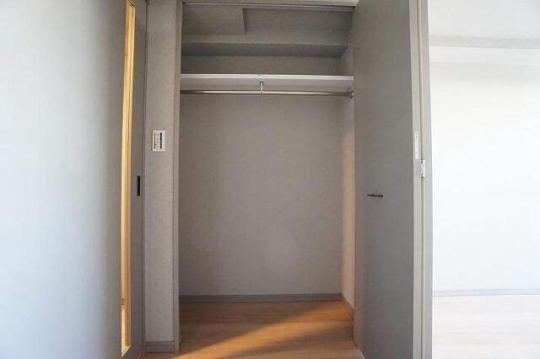 �N���[�[�b�g�t��