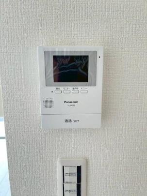 ���j�^�t���C���^�[�z������܂�