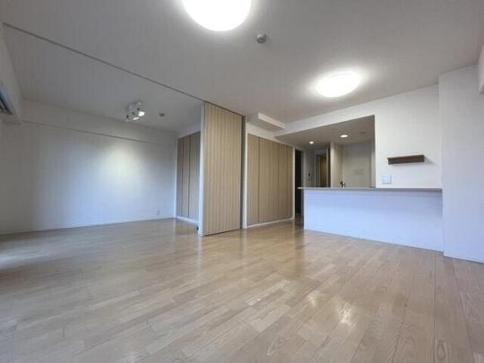 �G�A�R������