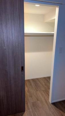 �N���[�[�b�g�L��