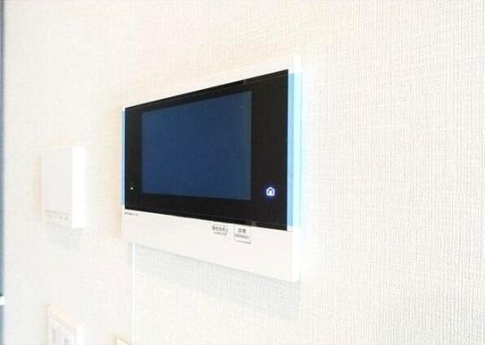 ���j�^�t���C���^�[�z���ł�