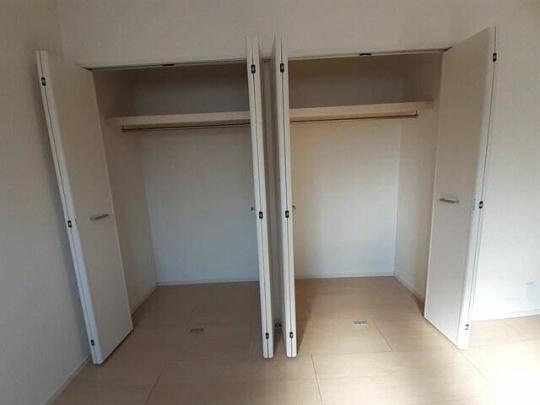 �N���[�[�b�g�L��