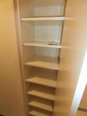 �V���[�Y�N���[�[�b�g