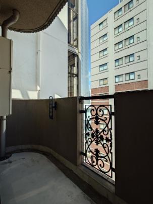 広いバルコニー