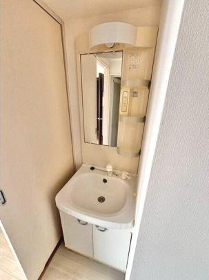 使いやすい洗面台です