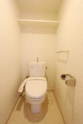 温水洗浄便座完備