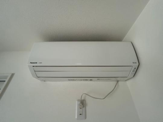 �G�A�R���t���̎���