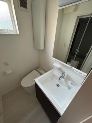 �Ɨ����ʑ�