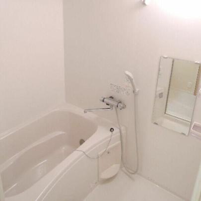 �o�X���[��