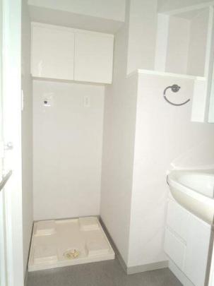 ��������@�u����