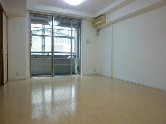 ���������@����