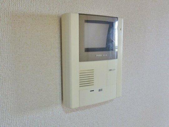 ���j�^�[�t���C���^�[�z��