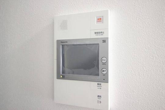 ���j�^�[�t���C���^�[�z��