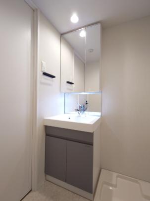 �������ʉ��ϑ�