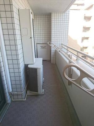 �o���R�j�[�L��