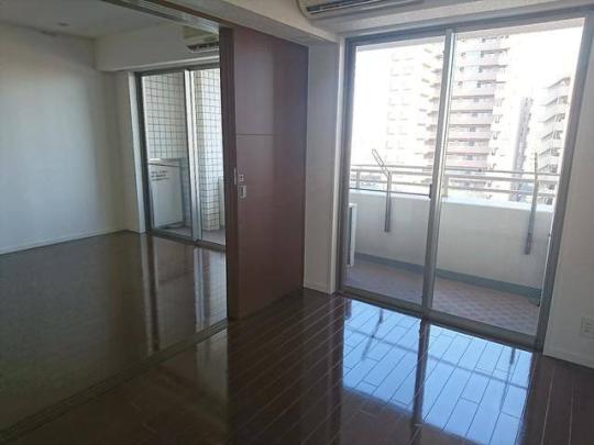 �G�A�R���L��