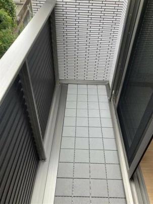 �o���R�j�[