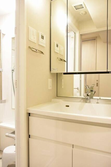 クリオ横濱桜木町ミッドグレイス 部屋画像