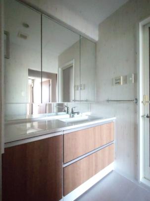 �O�ʋ��t���������ʉ��ϑ�